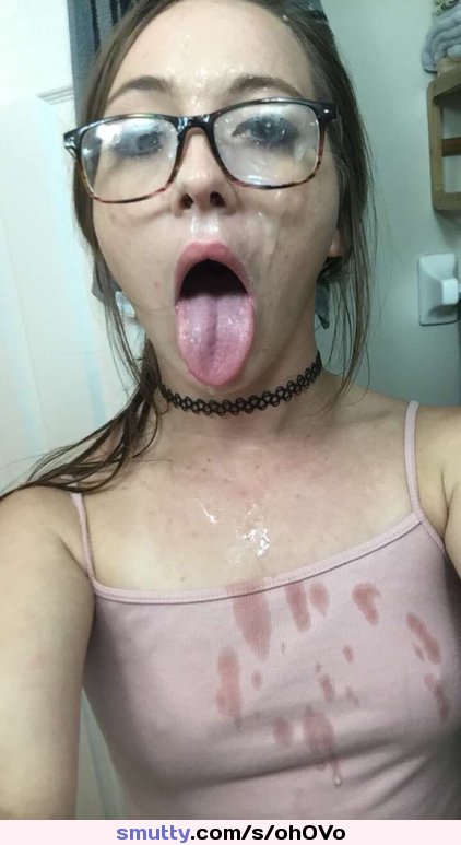 ugly amateur milf giving the worst blowjob ever