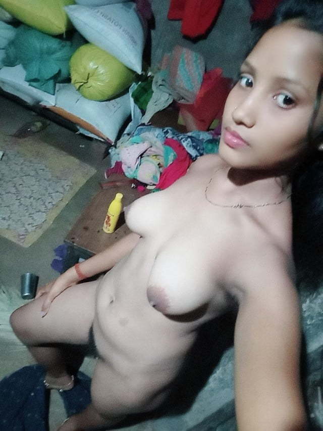 ebony webcam fake tits and ass big boobs big butts webcam
