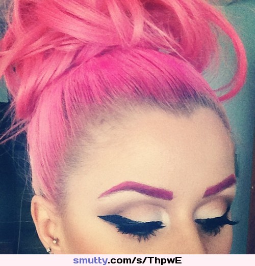 stunning texan jane marie gets fucked bareback a big dick #pinkhair #dyedhair #ponytail #roots #blonde #eyebrows #mascara #eyeliner #eyelashes #eyesclosed #piercedears #earrings #curls #fakelashes